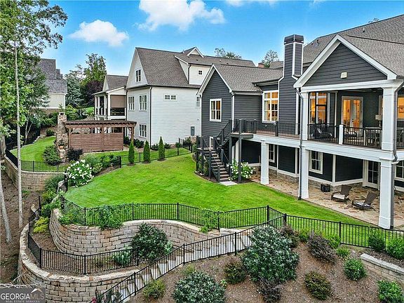 5th image of 9 Fieldstone Ct