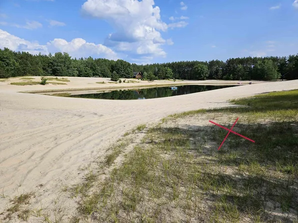 W6067 N Lake Dr, Mauston, WI 53950