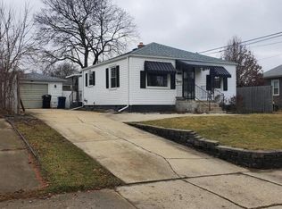1758 Indiana St, Racine, WI 53405