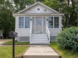 17 Roebuck Ave, Saco, ME 04072
