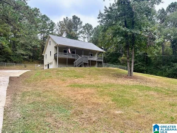 1951 Annie Lee Rd, Trussville, AL 35173