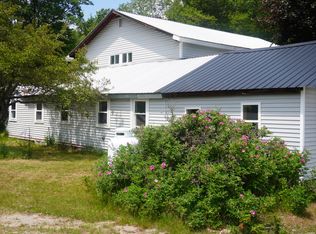 1047 Valley Rd, Waterford, ME 04088