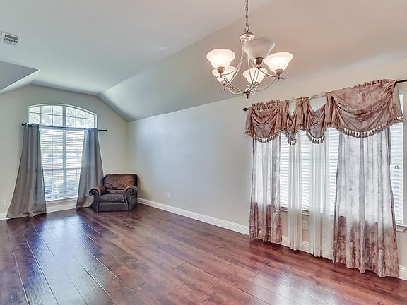 3rd image of 5807 Silver Sage Ln