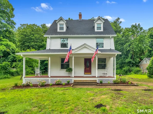14 Main Street, East Hampton, CT 06424