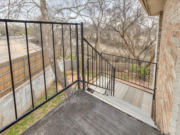6728 N Meridian Ave #F — Photo 47