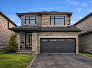 266 Shinleaf Cres, Ottawa, ON K1W0J2
