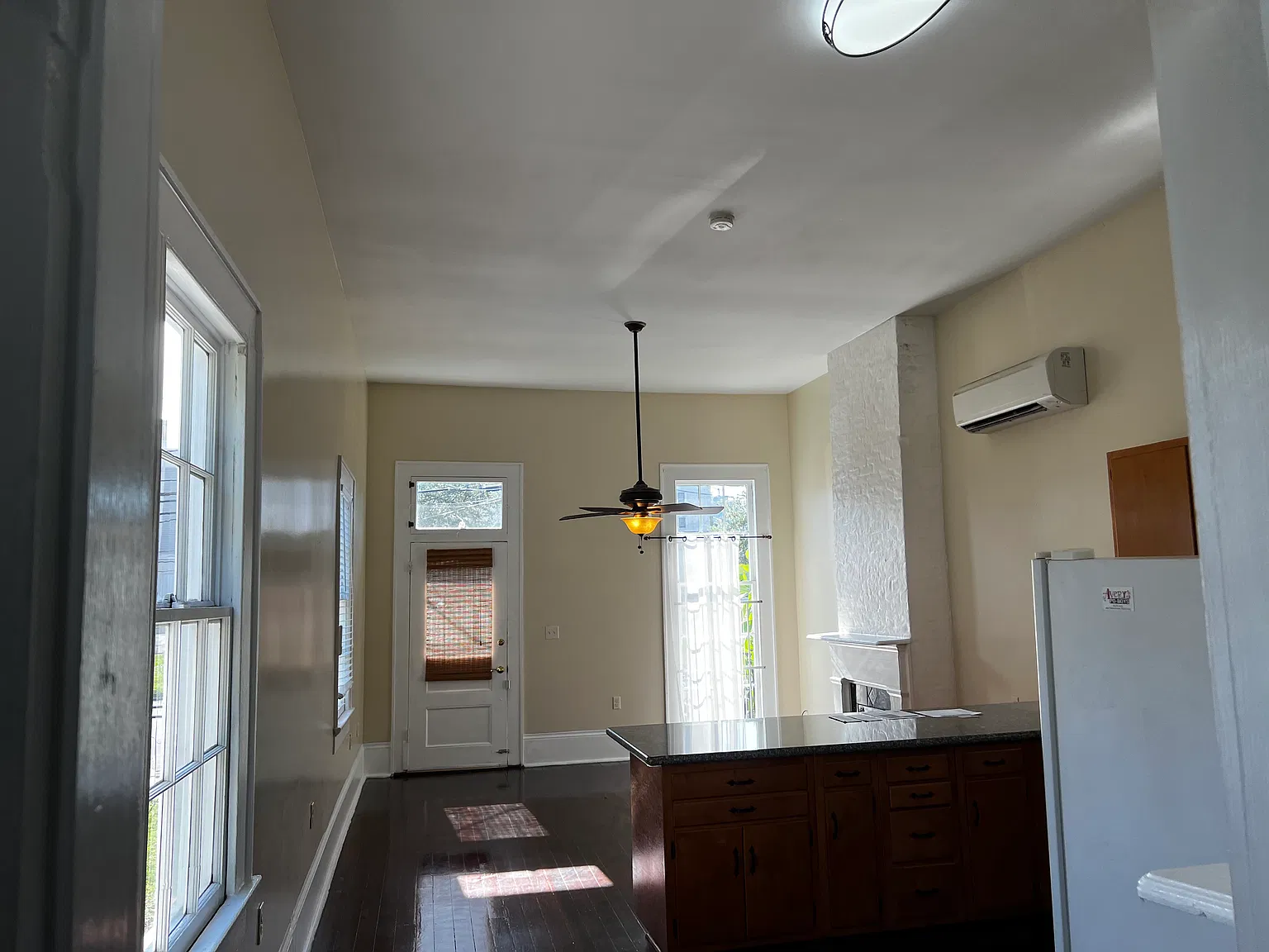 3 bed, $1,500 — Photo 4