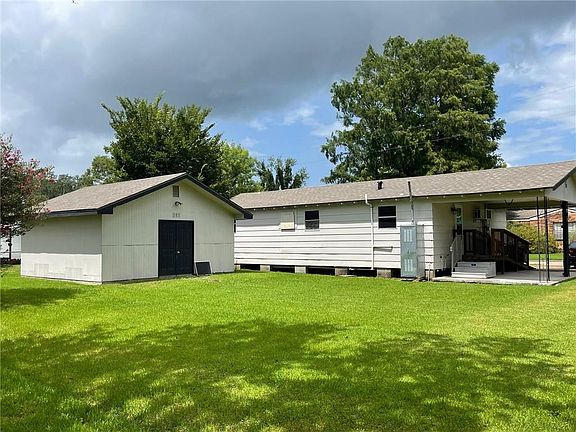 4th image of 109 Rosewood Dr