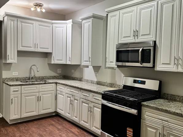 4326 S Calumet Ave APT 2, Chicago, IL 60653