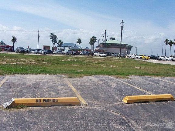 3rd image of 2501 Padre Blvd