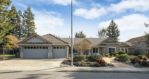 11006 Wild Oak Dr Photo 1