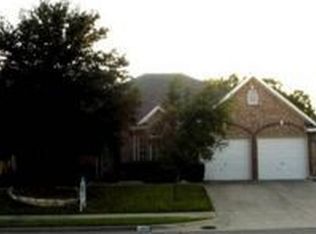 113 Lake Village Dr, McKinney, TX 75071