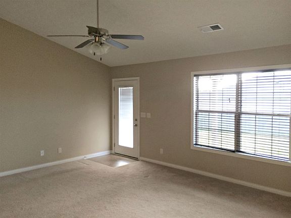 2nd image of 4431 Atkins Ln