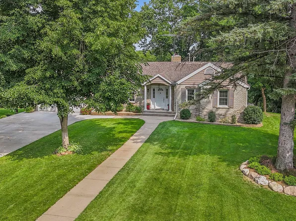 611 22nd St S, Saint Cloud, MN 56301