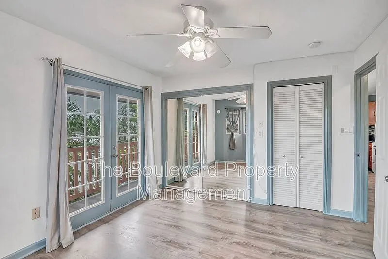 2 bed, 1.0 bath, 600 sqft, $2,400 — Photo 2