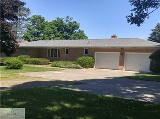 1111 E Haslett Rd, Williamston, MI 48895