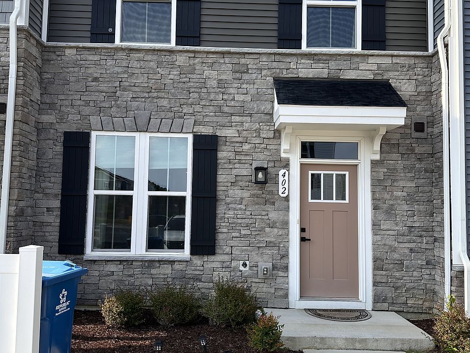 1st image of 402 Big Woods Dr