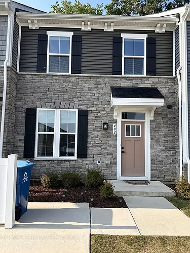 402 Big Woods Dr Photo 1