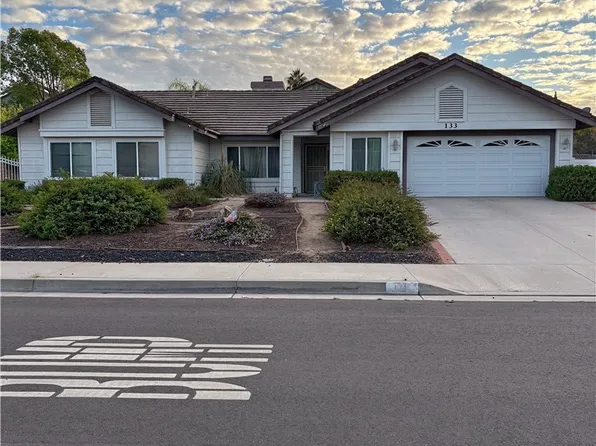 133 Cannon Rd, Riverside, CA 92506