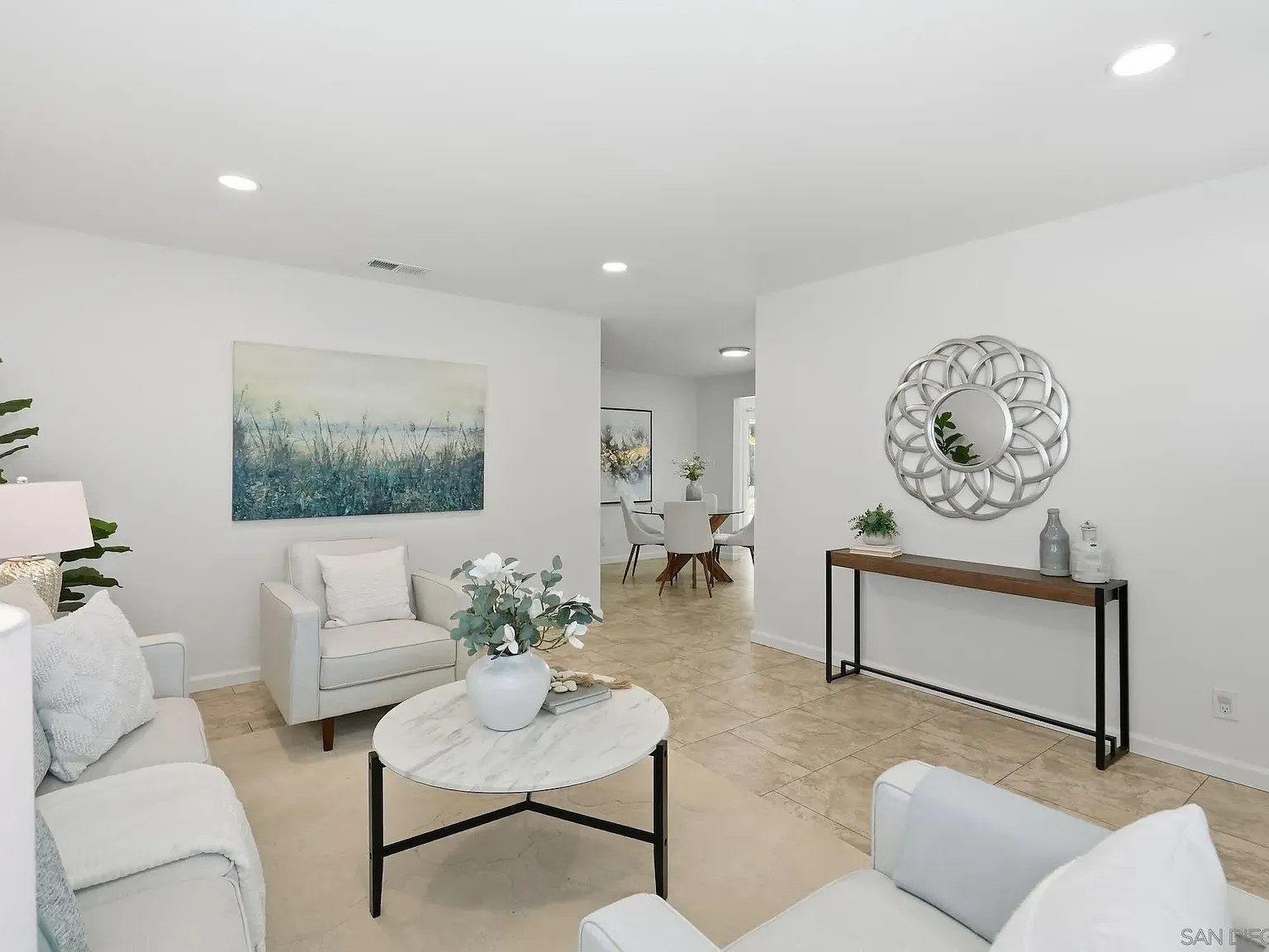 4 bed, 2.0 bath, 1411 sqft, $4,195 — Photo 4