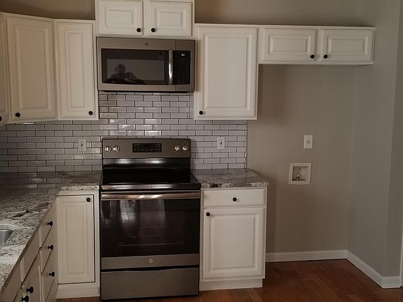 4th image of 12800 Auklet Ln #1