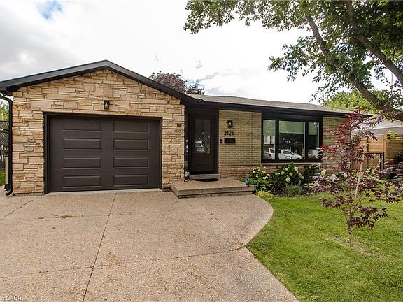 4th image of 3128 Centennial Dr