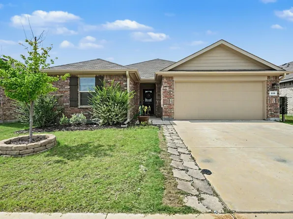 225 Olympia Marble Dr, Fort Worth, TX 76131