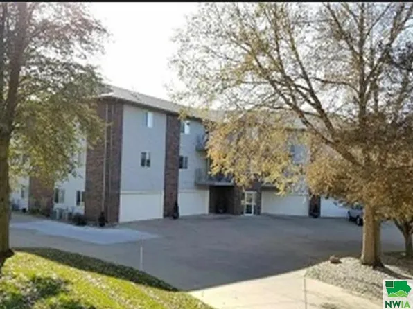 4500 Glenn Ave APT 306, Sioux City, IA 51106