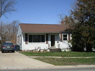 1533 E Mitchell Ave, Waterloo, IA 50702