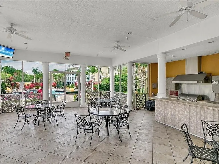 3561 Conroy Rd #220 — Photo 7