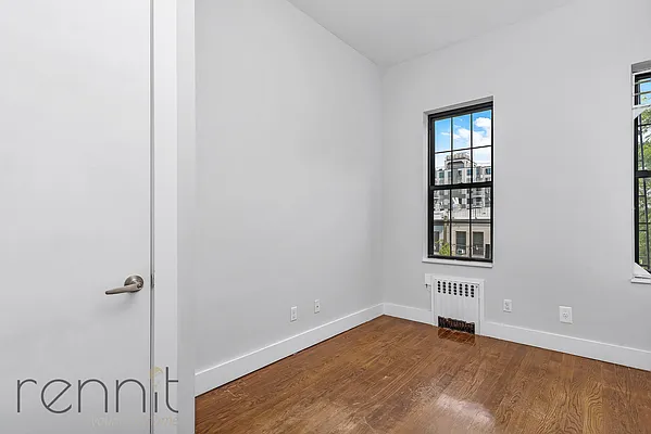 Rented by Rennit Inc. | media 25