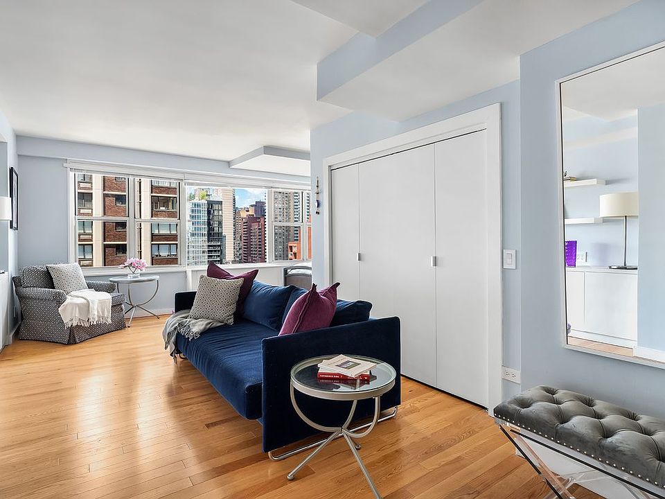 1st image of 1634 1st Ave #18E