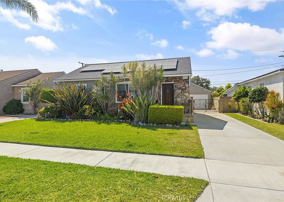 1st image of 7628 Vicki Dr