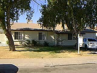 3rd image of 1608 N 61st Avenue