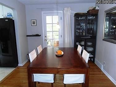 3rd image of 1316 Belrose Rd