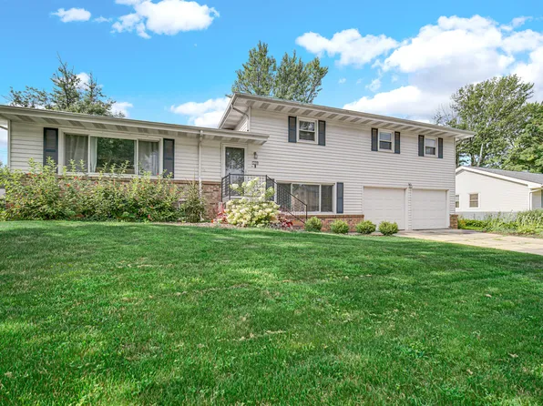 559 Gene Ln, Valparaiso, IN 46385