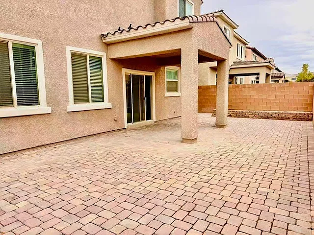8938 Whitten Park Ave — Photo 23