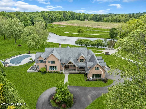17 Windsor Place, Colts Neck, NJ 07722