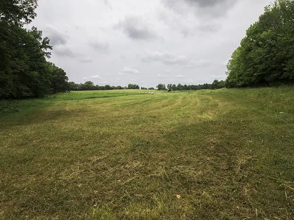 5800 Marion Rd, Cunningham, TN 37052