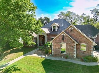 19311 Gordon Cooper Dr, Shawnee, OK 74801