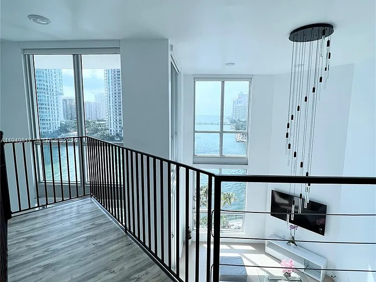 300 S Biscayne Blvd #L-814 — Photo 11