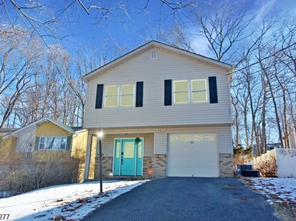 55 Leo Ave, Hopatcong Boro, NJ 07874