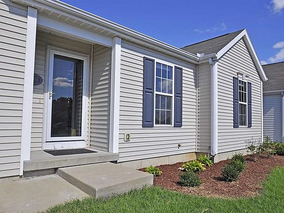 3rd image of 1314 Arbor Ln