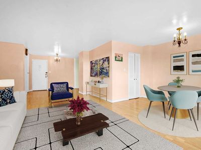 8515 Main St APT 10A, Jamaica, NY, 11435