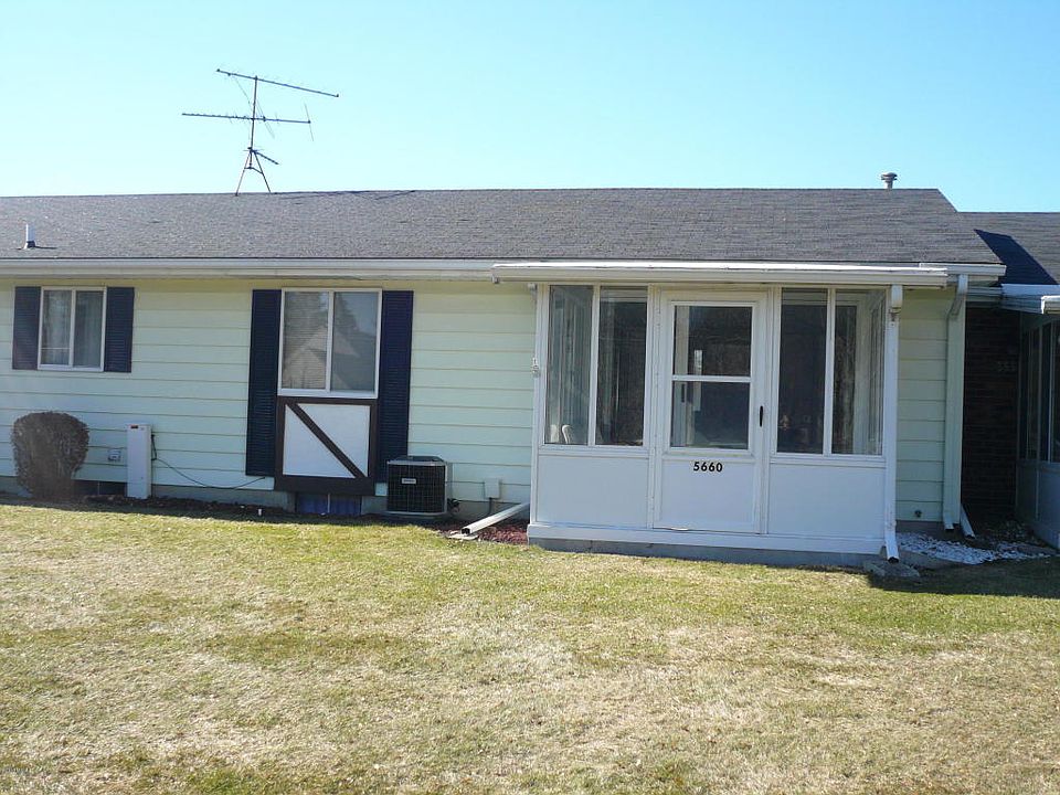 1st image of 5660 Leisure South Dr SE