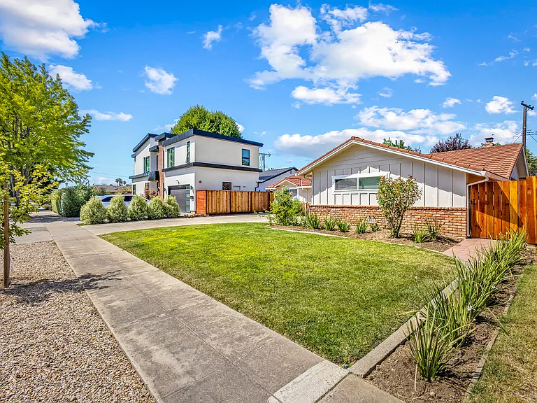 4623 Borina Dr — Photo 6