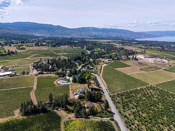 2nd image of 3885 Spiers Rd