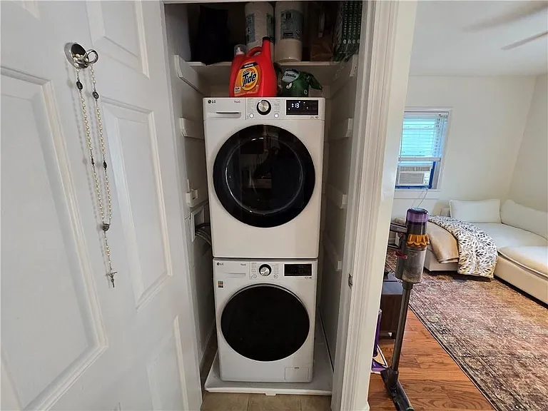 180 S Main St #3 — Photo 13