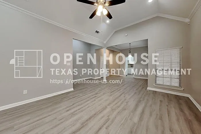 4921 Arborgate Dr — Photo 4