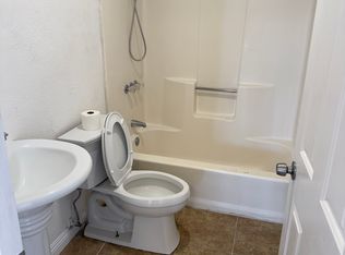 11217 Wright Rd #C & B, Lynwood, CA 90262